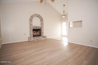 10661 Obsidian St in El Paso, TX - Building Photo - Building Photo