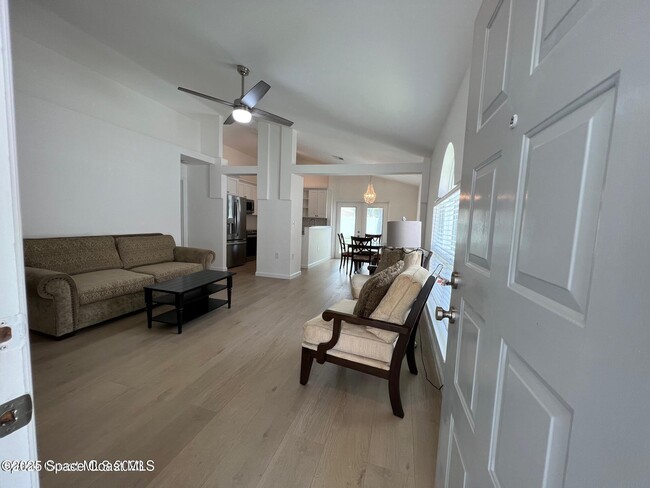 1683 Cape Palos Dr in Melbourne, FL - Building Photo - Building Photo