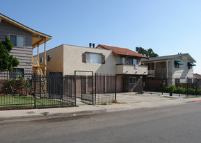 2721 44th St Apartments