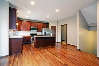 534 Appaloosa Ave in Shakopee, MN - Building Photo - Building Photo