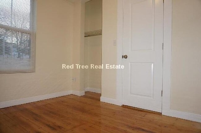 233 Boylston St, Unit 3 in Brookline, MA - Foto de edificio - Building Photo