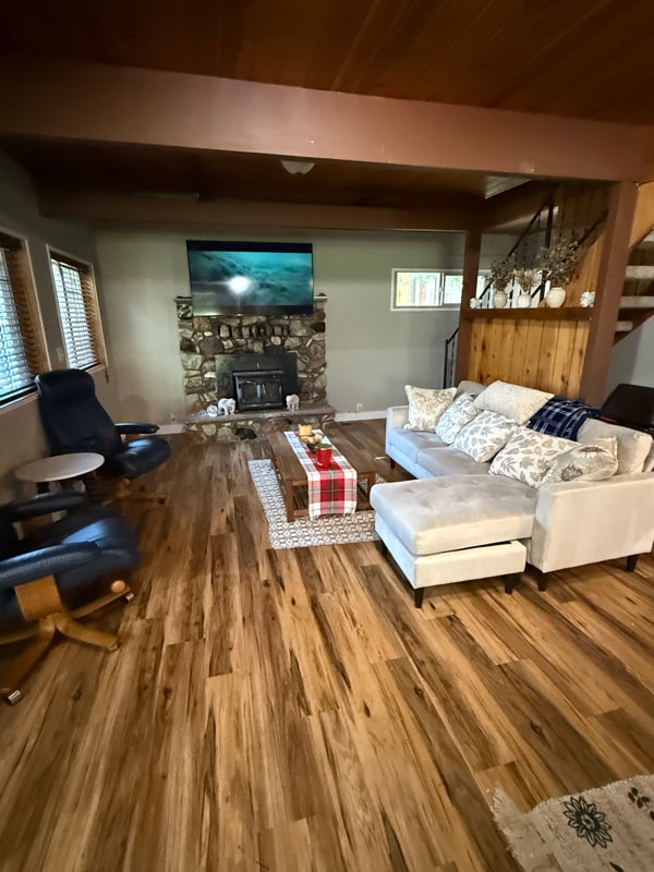 6700 Ridgeway Dr in Pollock Pines, CA - Building Photo - Building Photo