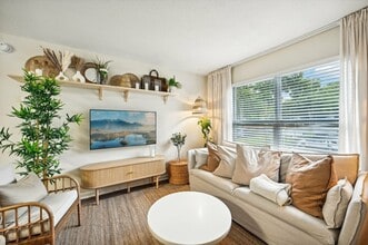 The Landings at San Marco in Jacksonville, FL - Building Photo - Building Photo