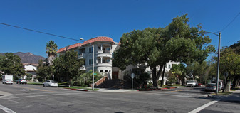 600 E Magnolia Blvd Apartments