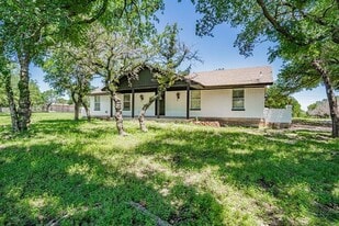 9500 Farm to Market Rd 730 N in Azle, TX - Building Photo