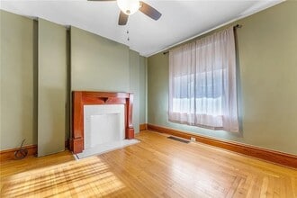 1486 Park Blvd in Pittsburgh, PA - Foto de edificio - Building Photo