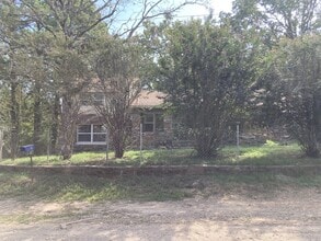 10722 Revis Hill Rd in Mountainburg, AR - Building Photo - Building Photo