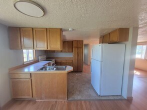 218420 E 59th Ave in Kennewick, WA - Foto de edificio - Building Photo