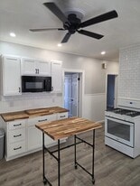 58 Rensselaer Ave, Unit First Floor in Cohoes, NY - Building Photo