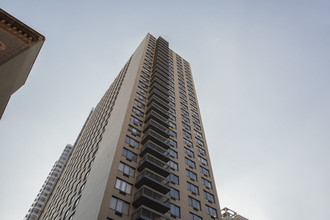 Laurence Towers in New York, NY - Building Photo - Building Photo