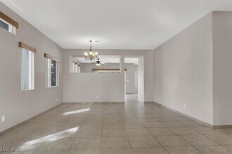 133 Torchwood Ln in Las Vegas, NV - Building Photo - Building Photo