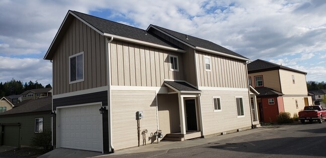 property at 1121 Sundial Ln