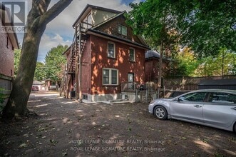 295 Arthur St in Oshawa, ON - Building Photo - Building Photo