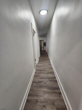 9 Lois Pl in Bloomfield, NJ - Building Photo - Building Photo