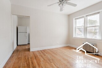 4409 N Kenneth Ave, Unit 1A in Chicago, IL - Building Photo - Building Photo