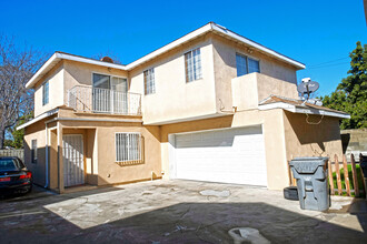 12713 Waldorf Dr in Lynwood, CA - Building Photo - Building Photo