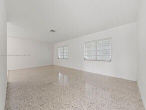 1515 NE 2nd Ave in Homestead, FL - Building Photo - Building Photo