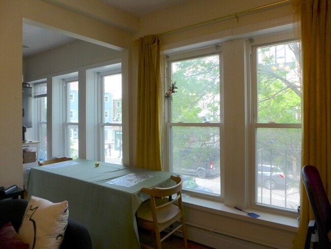263 Elm St