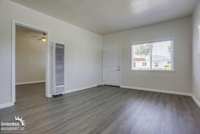 1605 S Tremont St in Oceanside, CA - Building Photo - Building Photo