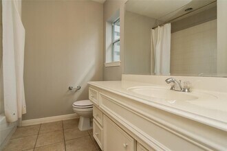 34 Waugh Dr in Houston, TX - Building Photo - Building Photo