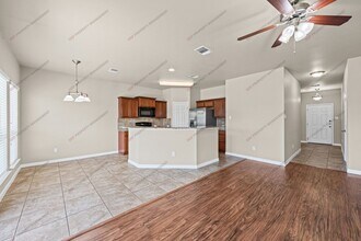 8012 Redbrush in Temple, TX - Building Photo - Building Photo