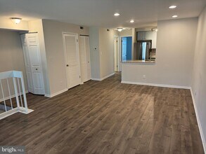 13513 Orchard Dr in Clifton, VA - Building Photo - Building Photo