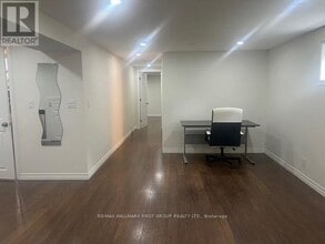 63 Taylor Rd in Ajax, ON - Building Photo - Building Photo