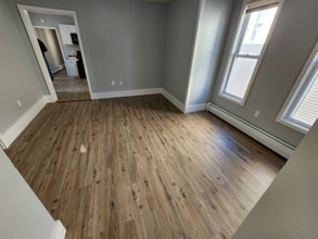 538 Hall St in Manchester, NH - Building Photo - Building Photo