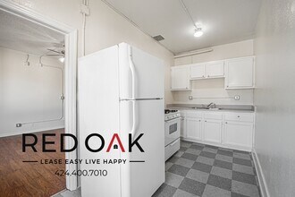 427 S Grand View St in Los Angeles, CA - Building Photo - Building Photo