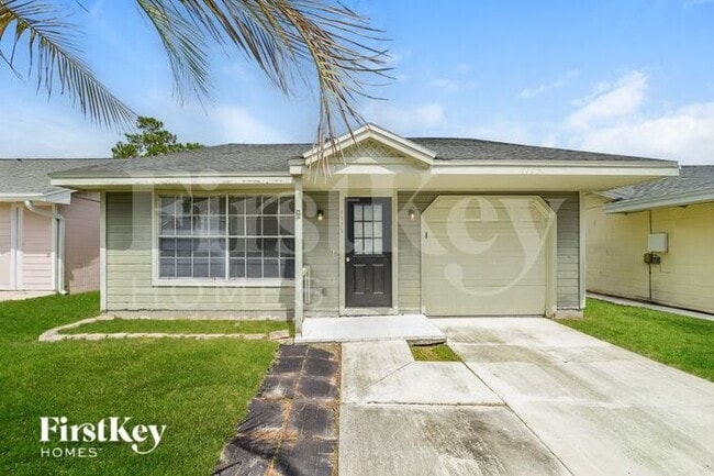 property at 1175 Chambord Ct