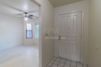 8941 Blue Fox Way in Stockton, CA - Building Photo - Building Photo