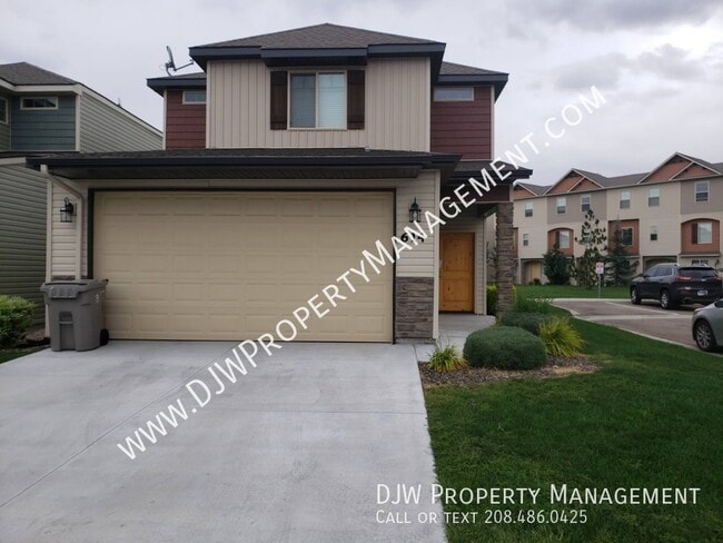 property at 614 S Grey Pine Ln
