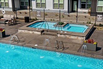 Northwest Crossing Apartment Homes in Bozeman, MT - Foto de edificio - Building Photo