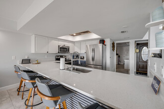 129 Lagoon Ct in New Smyrna Beach, FL - Building Photo - Building Photo
