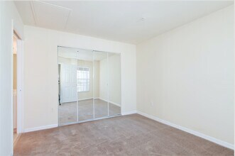 Coral Cove in Cape Coral, FL - Building Photo - Building Photo