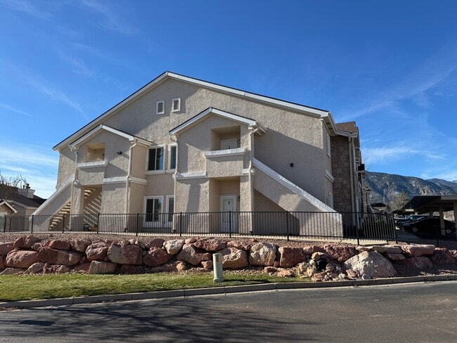 property at 3875 Strawberry Field Grv