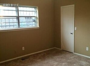 2731 S 104th E Ave in Tulsa, OK - Building Photo - Building Photo