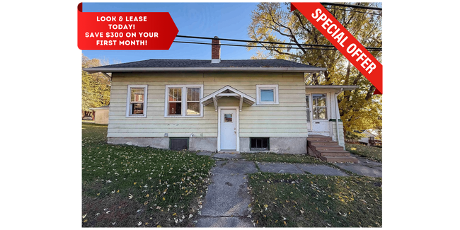 property at 834 N 4th St