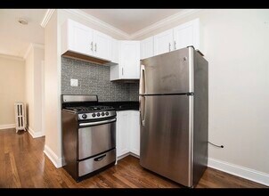 2537 N Seminary Ave in Chicago, IL - Building Photo - Building Photo