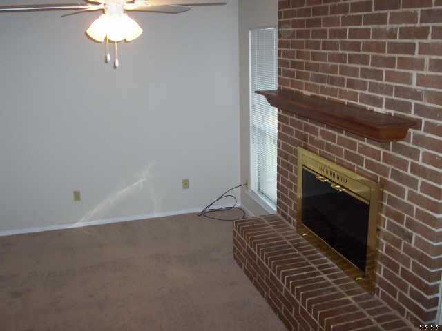 6014 Westcreek Dr-Unit -westcreek#B in Austin, TX - Building Photo - Building Photo