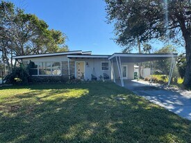 115 5th St in Daytona Beach, FL - Building Photo