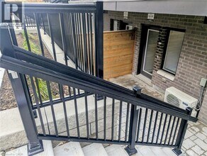 40 Palace St in Kitchener, ON - Building Photo - Building Photo