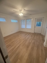 213 W Palmetto St in Kill Devil Hills, NC - Foto de edificio - Building Photo