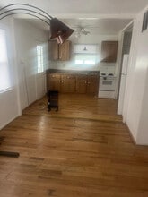 1610 Garwood Dr in Dayton, OH - Foto de edificio - Building Photo