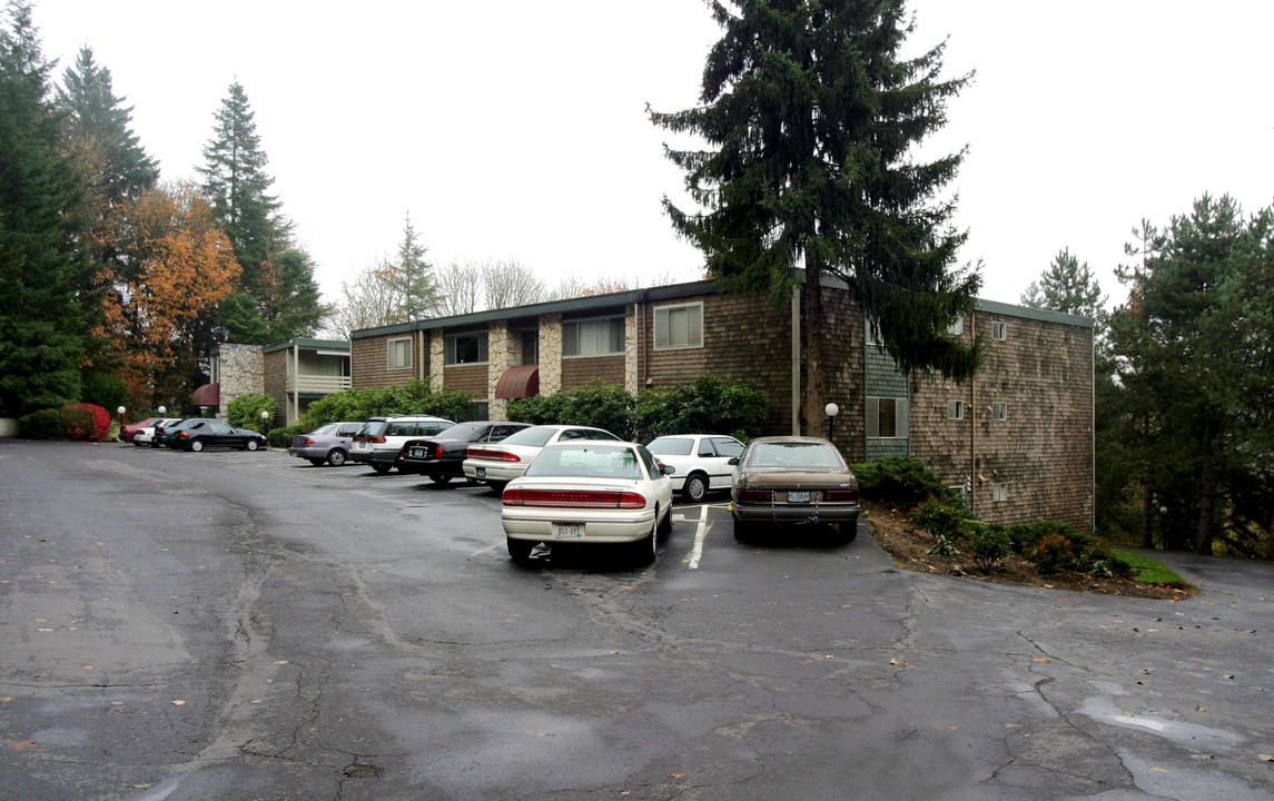 Skyline West in Portland, OR - Foto de edificio