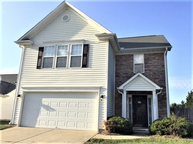 property at 3643 Sunset Hollow Dr
