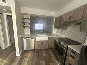 1434 Dover Rd in Spartanburg, SC - Building Photo - Building Photo