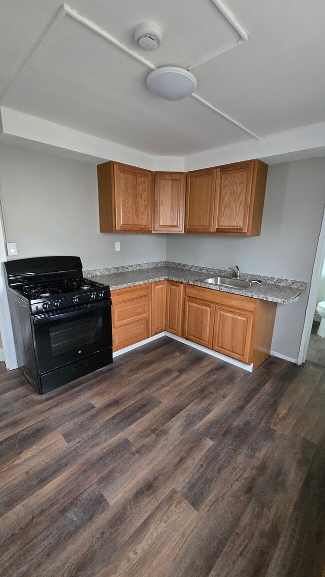 410 1/2 Jackson Ave in Endicott, NY - Building Photo - Building Photo