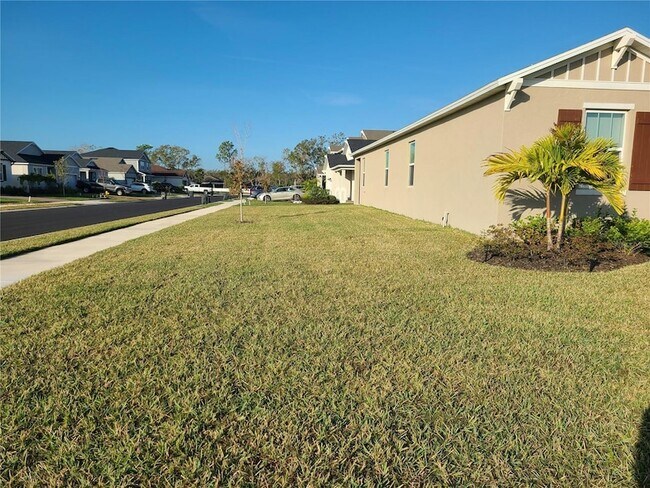5736 143rd Ct E in Bradenton, FL - Building Photo - Building Photo
