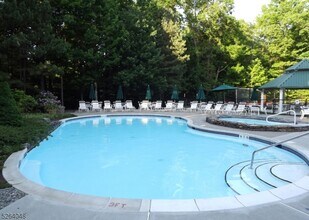 7315 Richmond Rd, Unit 315 in West Milford, NJ - Building Photo - Building Photo